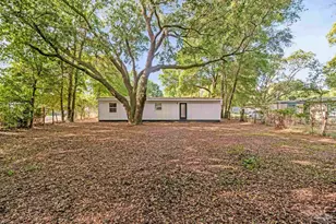 6492 Gaynell Ave, Milton, FL 32570 - Photo 25