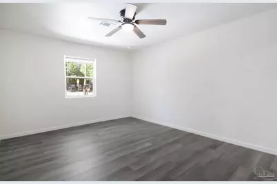 6492 Gaynell Ave, Milton, FL 32570 - Photo 15