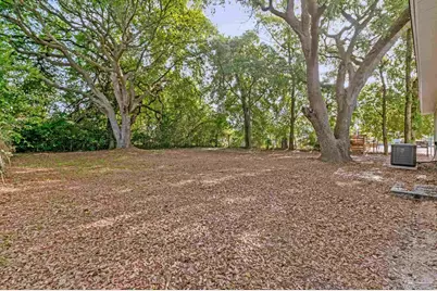6492 Gaynell Ave, Milton, FL 32570 - Photo 23