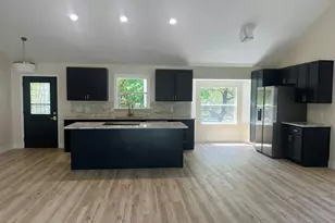 3111 Holley Point Rd, Navarre, FL 32566 - Photo 5