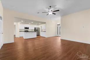 6041 Makenna Dr, Pensacola, FL 32526 - Photo 5