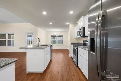 6041 Makenna Dr, Pensacola, FL 32526 - Photo 11