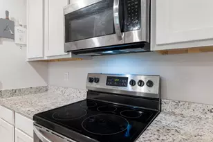 6328 Burrow Ln, Pensacola, FL 32526 - Photo 7