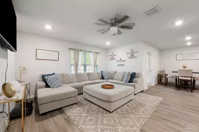 6328 Burrow Ln, Pensacola, FL 32526 - Photo 13