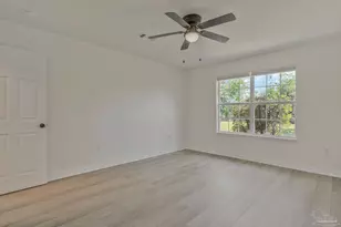 4898 Spencer Oaks Blvd, Pace, FL 32571 - Photo 15
