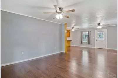 6622 Hinote St, Milton, FL 32570 - Photo 7