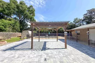 220 Cordoba St, Gulf Breeze, FL 32561 - Photo 37