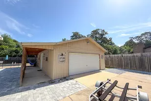 220 Cordoba St, Gulf Breeze, FL 32561 - Photo 35
