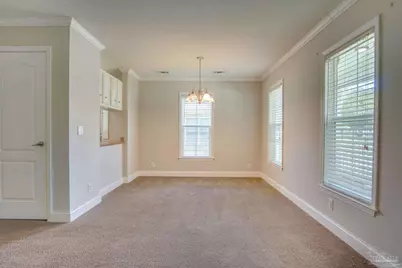 727 Bremen Ave, Pensacola, FL 32507 - Photo 5