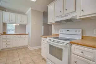 727 Bremen Ave, Pensacola, FL 32507 - Photo 13