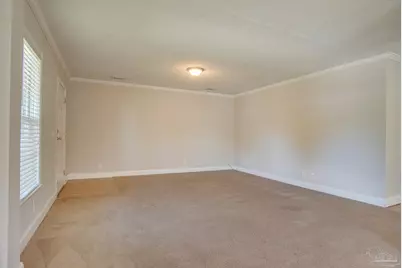 727 Bremen Ave, Pensacola, FL 32507 - Photo 7