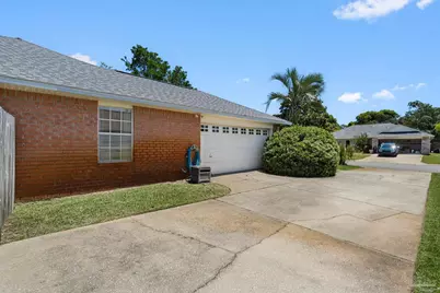 1944 Jessica Way, Navarre, FL 32566 - Photo 39