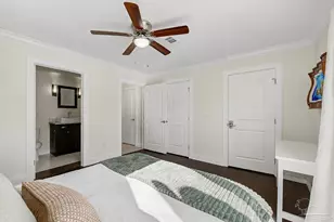 888 Sound Harbor Cir, Gulf Breeze, FL 32563 - Photo 25