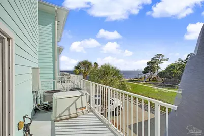 888 Sound Harbor Cir, Gulf Breeze, FL 32563 - Photo 35
