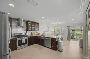 888 Sound Harbor Cir, Gulf Breeze, FL 32563 - Photo 9