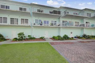 888 Sound Harbor Cir, Gulf Breeze, FL 32563 - Photo 43