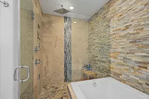888 Sound Harbor Cir, Gulf Breeze, FL 32563 - Photo 21