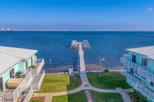 888 Sound Harbor Cir, Gulf Breeze, FL 32563 - Photo 55