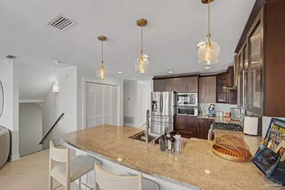 888 Sound Harbor Cir, Gulf Breeze, FL 32563 - Photo 11