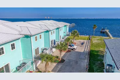 888 Sound Harbor Cir, Gulf Breeze, FL 32563 - Photo 51