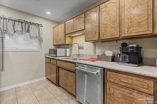 12858 Lillian Hwy, Pensacola, FL 32506 - Photo 17