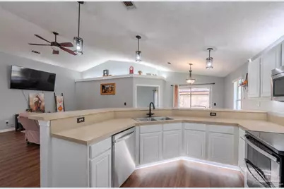 10549 Wilderness Ln, Pensacola, FL 32534 - Photo 7