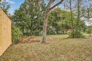 1106 N E St, Pensacola, FL 32501 - Photo 43