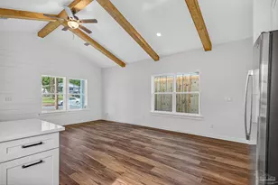 1106 N E St, Pensacola, FL 32501 - Photo 17