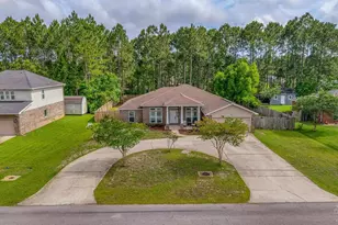 7341 Rexford St, Navarre, FL 32566 - Photo 1