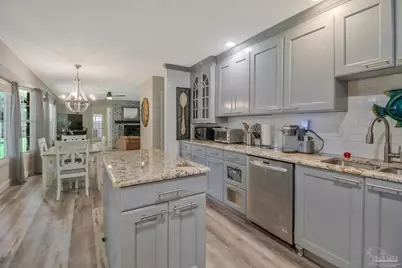6210 Maybelle Dr, Pensacola, FL 32504 - Photo 13