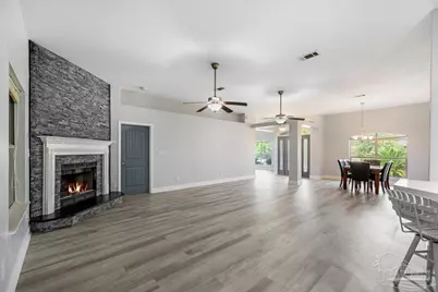 425 Tree Swallow Dr, Pensacola, FL 32503 - Photo 9
