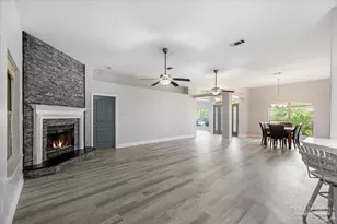 425 Tree Swallow Dr, Pensacola, FL 32503 - Photo 9