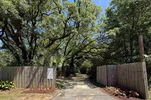 12480 Lillian Hwy, Pensacola, FL 32506 - Photo 3