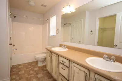 1159 Brownfield Rd, Pensacola, FL 32526 - Photo 11