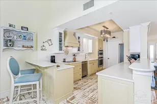 8525 Gulf Blvd, Navarre Beach, FL 32566 - Photo 11