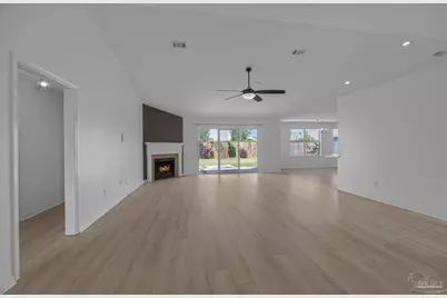 2023 Blue Sky Dr, Pensacola, FL 32506 - Photo 11