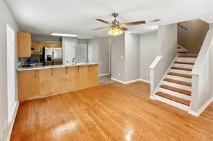 2121 Pin High Dr, Pensacola, FL 32526 - Photo 3