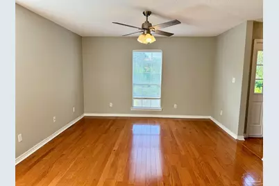 2121 Pin High Dr, Pensacola, FL 32526 - Photo 11