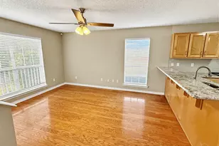 2121 Pin High Dr, Pensacola, FL 32526 - Photo 5