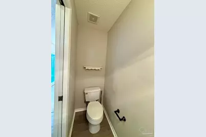 2121 Pin High Dr, Pensacola, FL 32526 - Photo 7