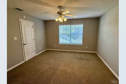 2121 Pin High Dr, Pensacola, FL 32526 - Photo 15