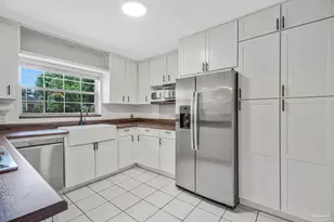 1701 Anderson St, Pensacola, FL 32503 - Photo 11