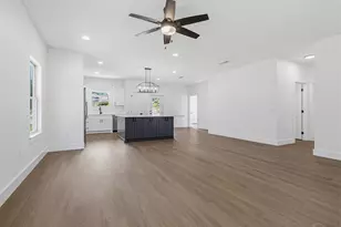 5724 Riviera Dr, Milton, FL 32583 - Photo 13