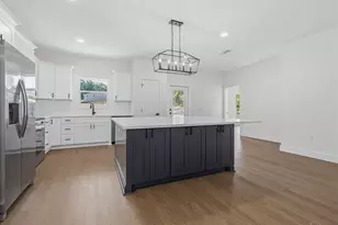 5724 Riviera Dr, Milton, FL 32583 - Photo 15