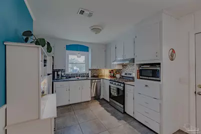 5806 Kendall Ave, Pensacola, FL 32506 - Photo 11