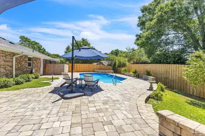 209 Shoreline Dr, Gulf Breeze, FL 32561 - Photo 31