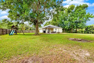 4806 Fairoaks Dr, Pace, FL 32571 - Photo 17