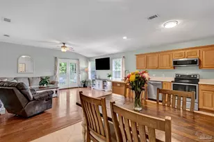 4806 Fairoaks Dr, Pace, FL 32571 - Photo 5