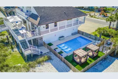 1304 Ariola Dr, Pensacola Beach, FL 32561 - Photo 11