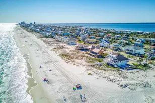 1304 Ariola Dr, Pensacola Beach, FL 32561 - Photo 9